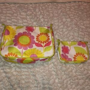 Clinique bag set (2)